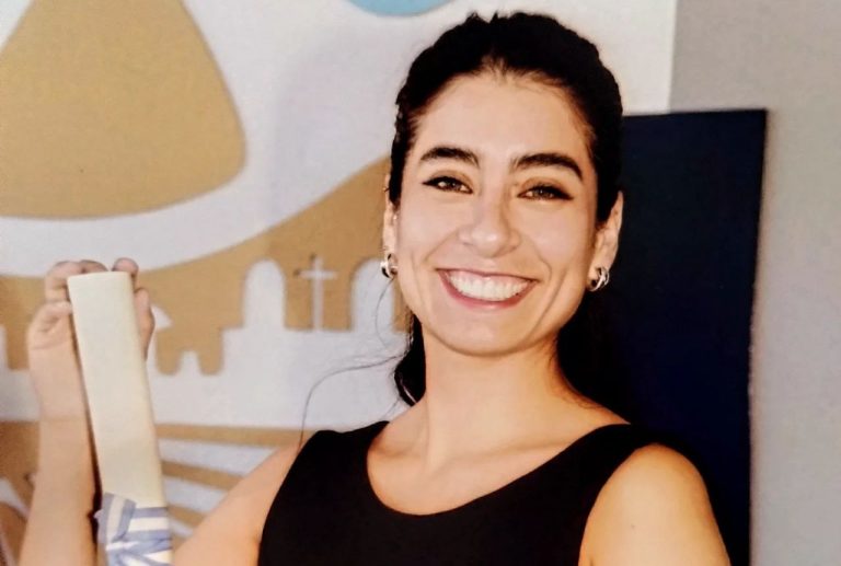 Premio Juan José Giambiagi: Física de la Facultad fue reconocida con una Mención de Honor